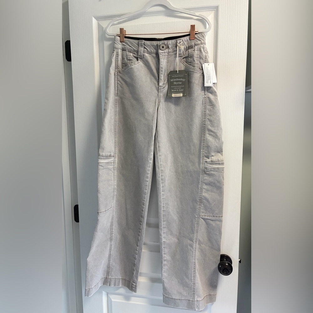Democracy Light Gray Wide-Leg Jeans